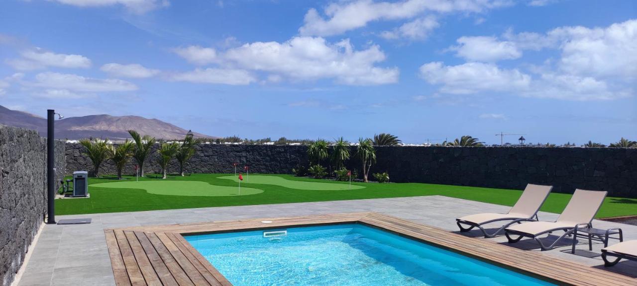 Villa Geneva - Relax Y Diversion Playa Blanca  Exterior foto